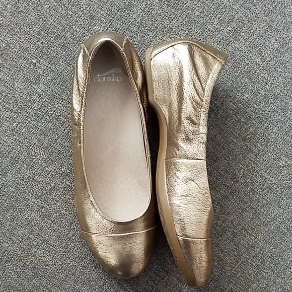 dansko lisanne gold